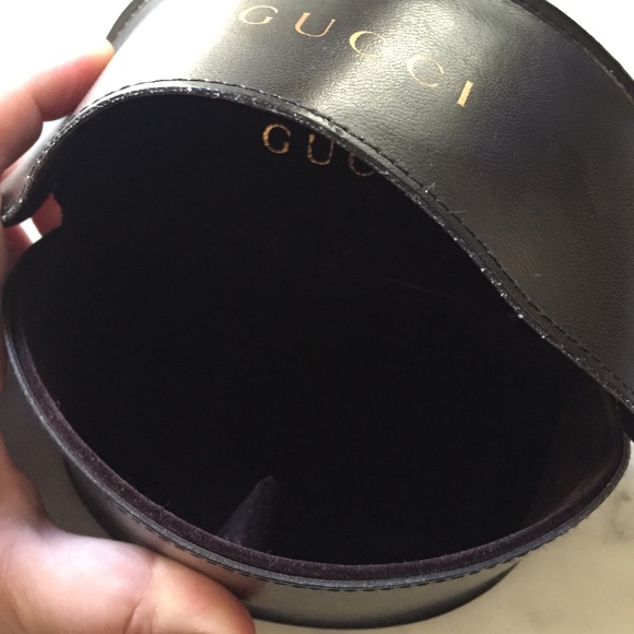 Gucci Leather Sunglasses Case - Picture 5 of 5